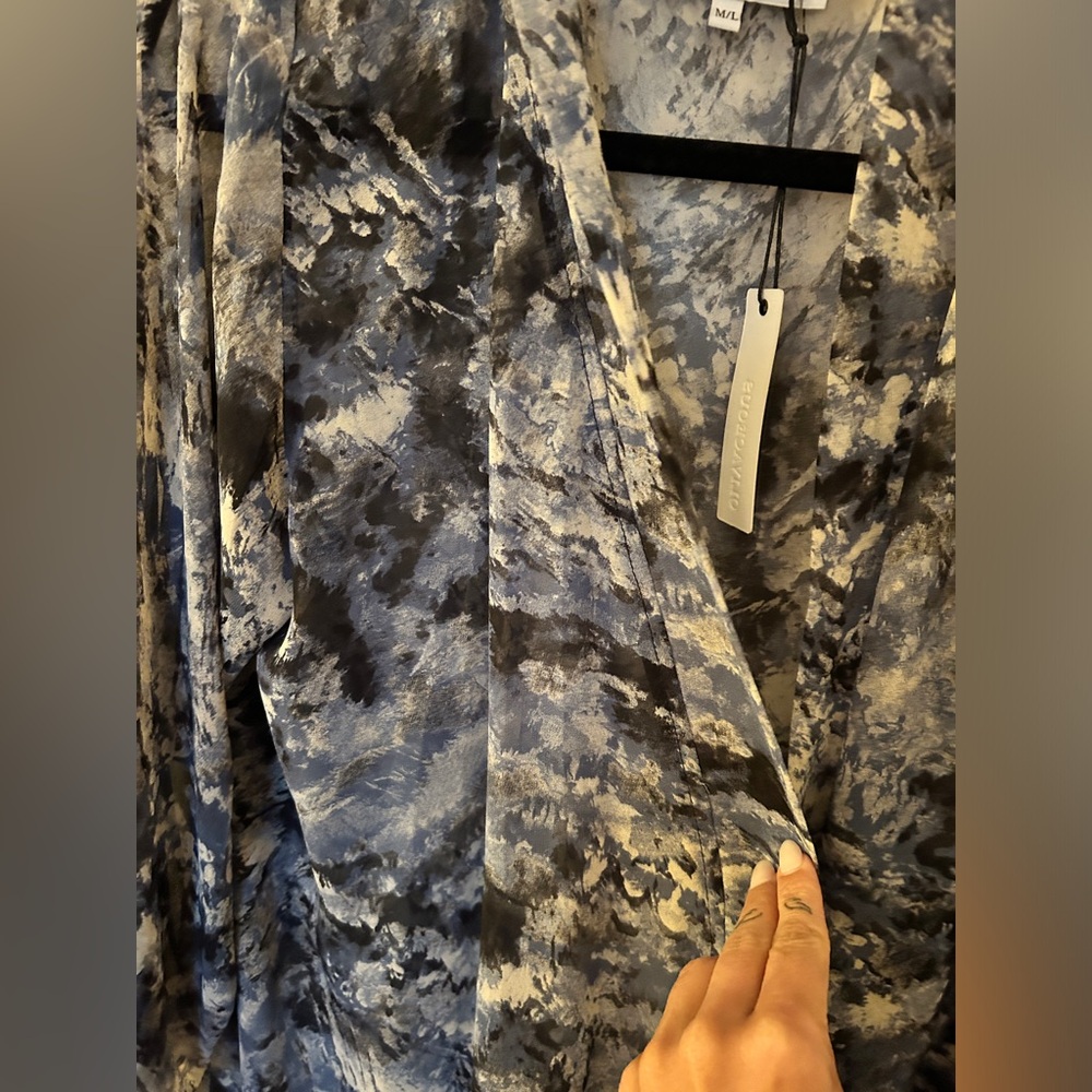 Olivaceous bathing suite coverup